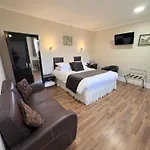 - With Free Car Parking Onsite 3* Windermere