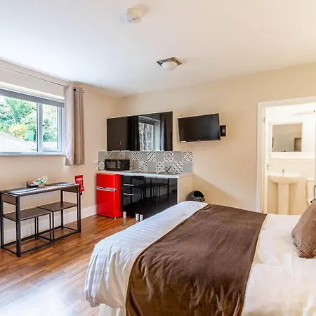 - With Free Car Parking Onsite Guest house