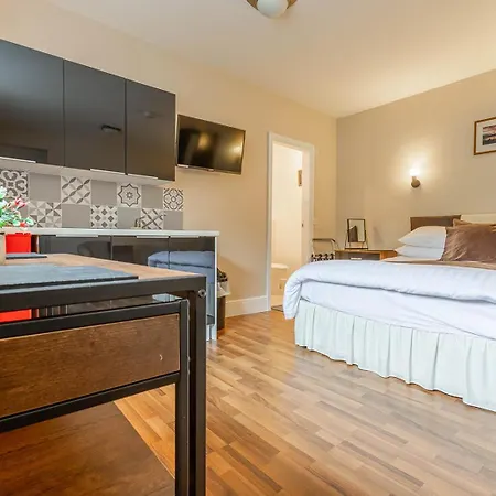 Windermere Studio Rooms - With Free Car Parking Onsite 3* Windermere