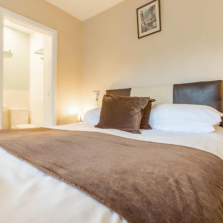 Windermere Studio Rooms - With Free Car Parking Onsite Konukevi 3*